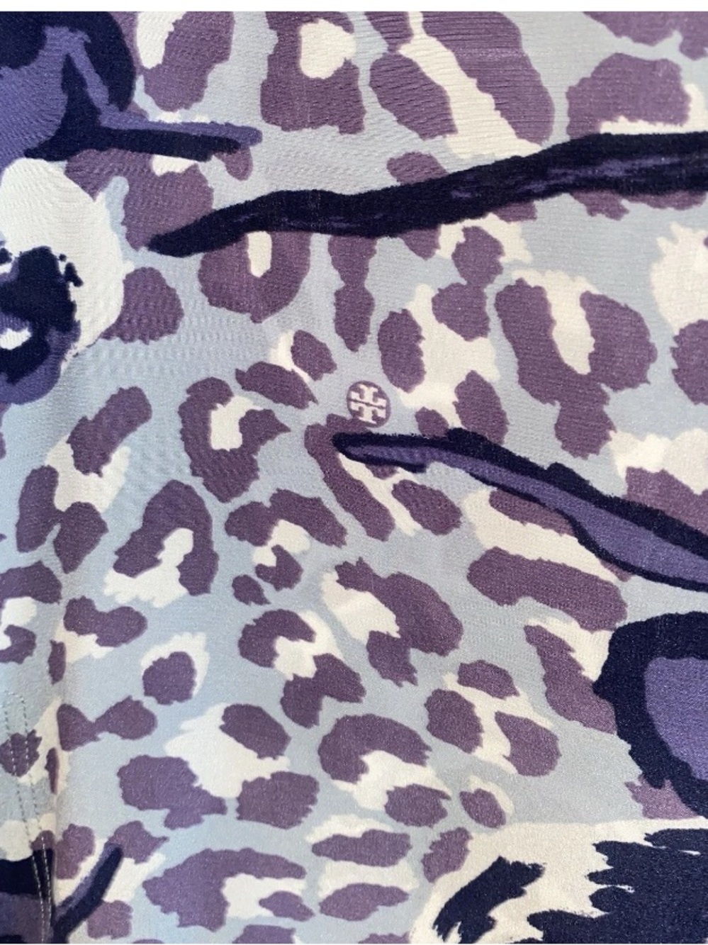 Tory Burch Womens Blouse Size 2 Blue Leopard Print Silk V Neck Tunic Shirt C1 - Picture 10 of 13
